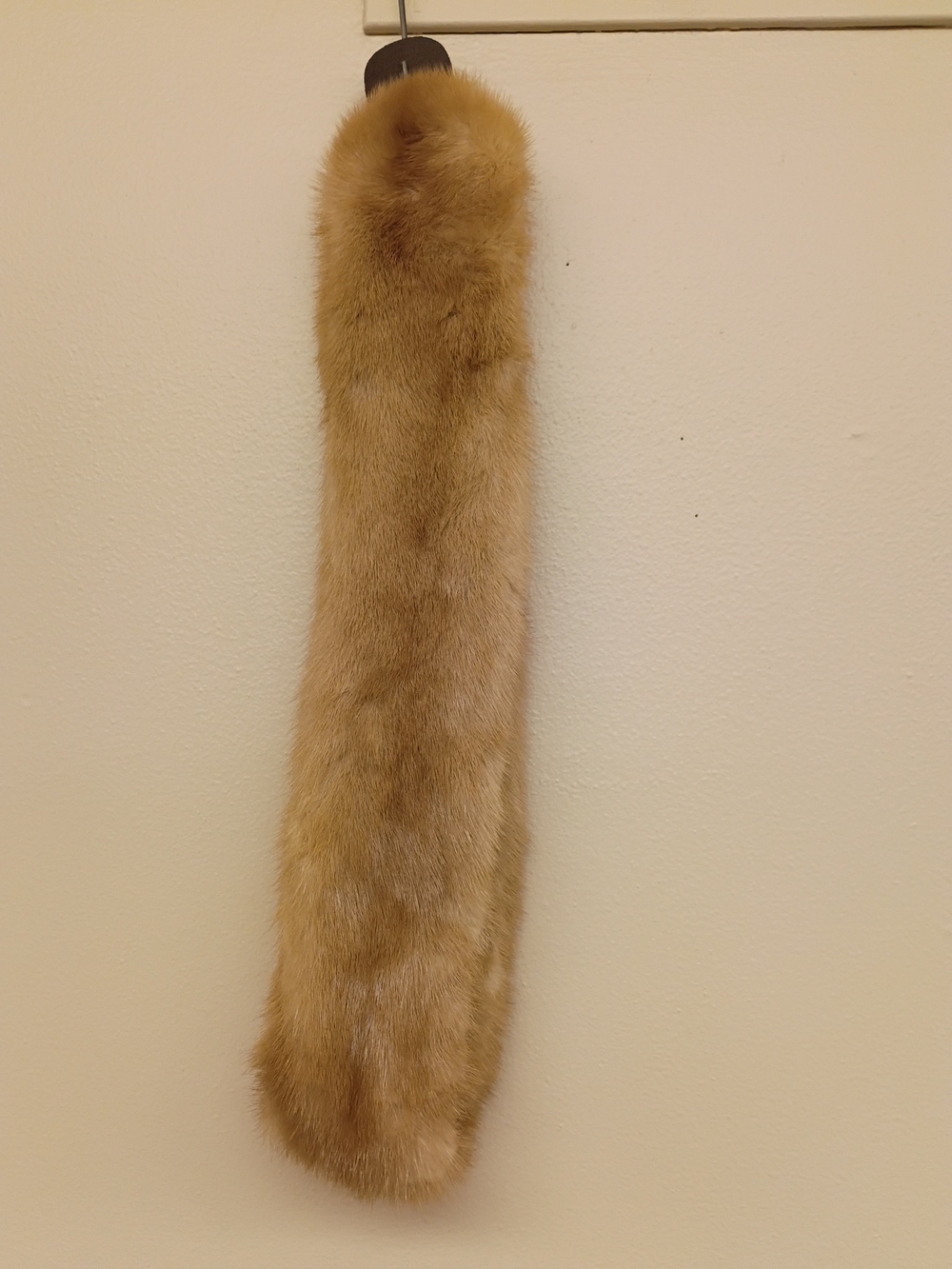 Luxurious Tan Fur Mink Collar - Jack Savidusky